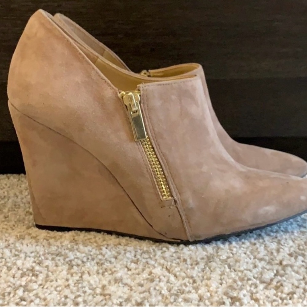 Jessica Simpson Tan Suede Wedge Booties